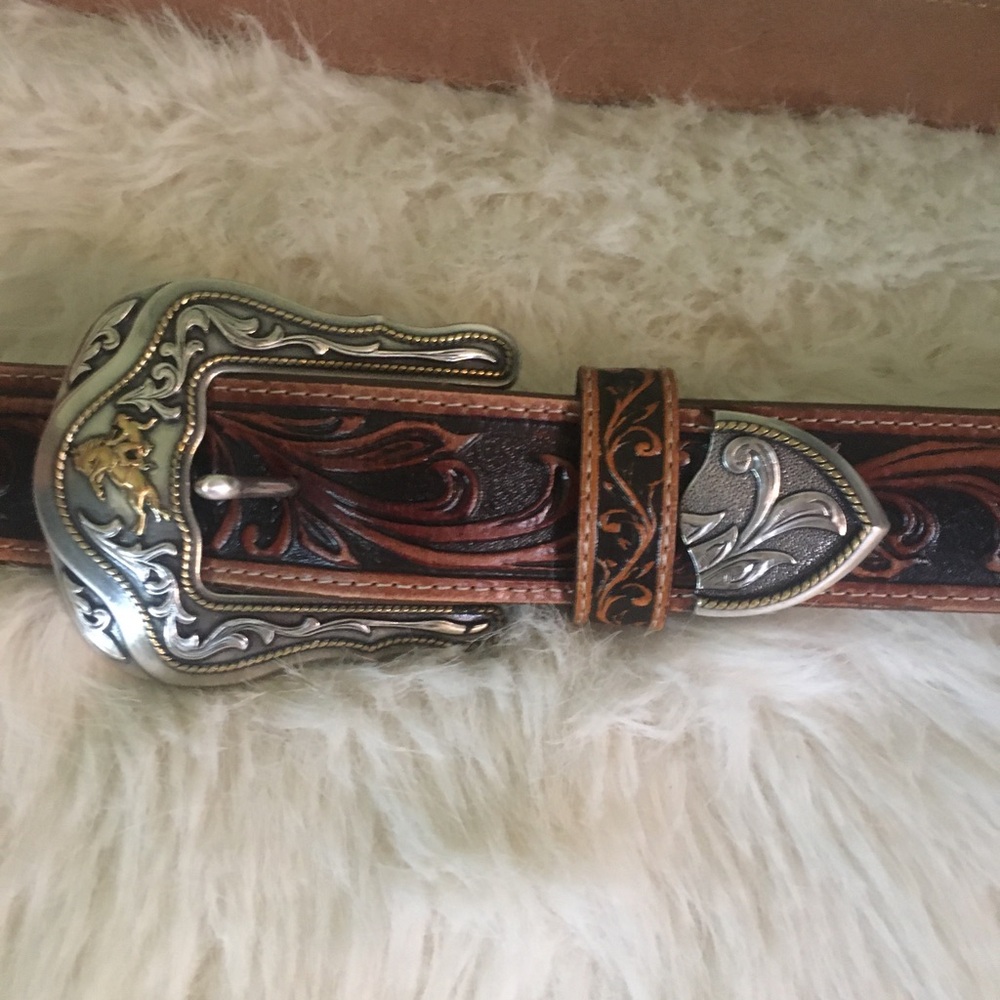 Tony Lama leather belt. NWT